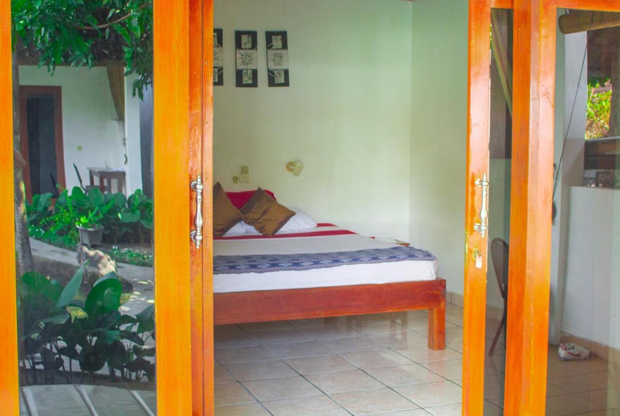 Ocean Sun Homestay Туламбен Екстер'єр фото